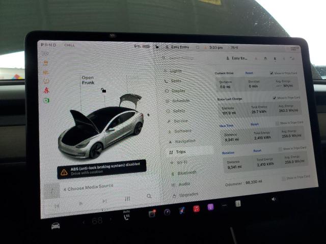 Photo 9 from auction – 2018 TESLA MODEL 3 with VIN 5YJ3E1EA4JF043975