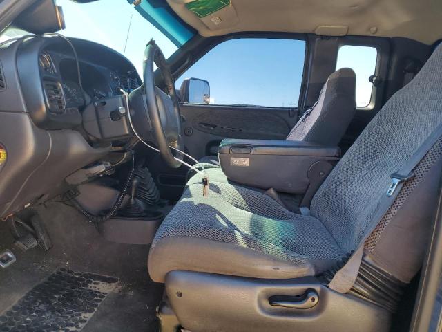 Photo 7 from auction – 2001 DODGE RAM 2500 with VIN 3B7KF23651G709720