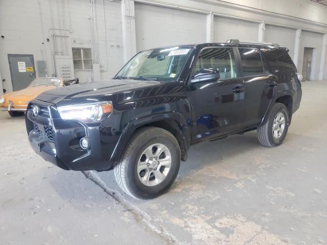 TOYOTA 4RUNNER SR 2021 with VIN JTEMU5JR6M5952814 - Photo from auction