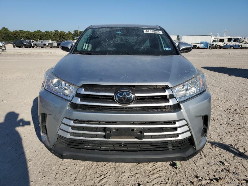 Photo 5 from auction – 2018 TOYOTA HIGHLANDER with VIN 5TDZZRFH7JS255046