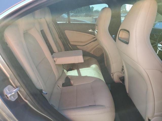 Photo 10 from auction – 2018 MERCEDES-BENZ CLA 250 with VIN WDDSJ4EB7JN595334