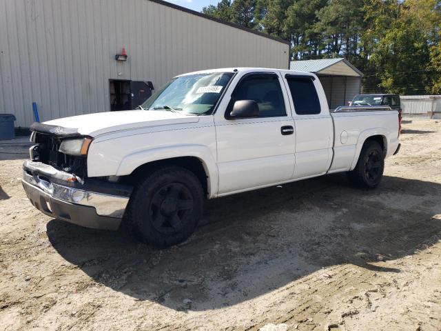 CHEVROLET SILVERADO 2004 with VIN 2GCEC19T941268474 - Photo from auction
