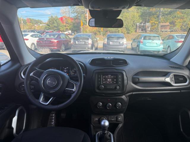 Photo 9 from auction – 2018 JEEP RENEGADE S with VIN ZACCJBAH0JPH33753