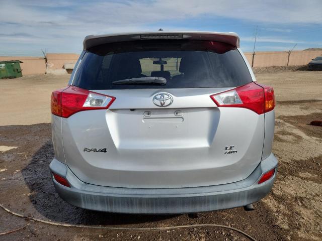 Photo 6 from auction – 2013 TOYOTA RAV4 LE with VIN 2T3BFREV6DW026880