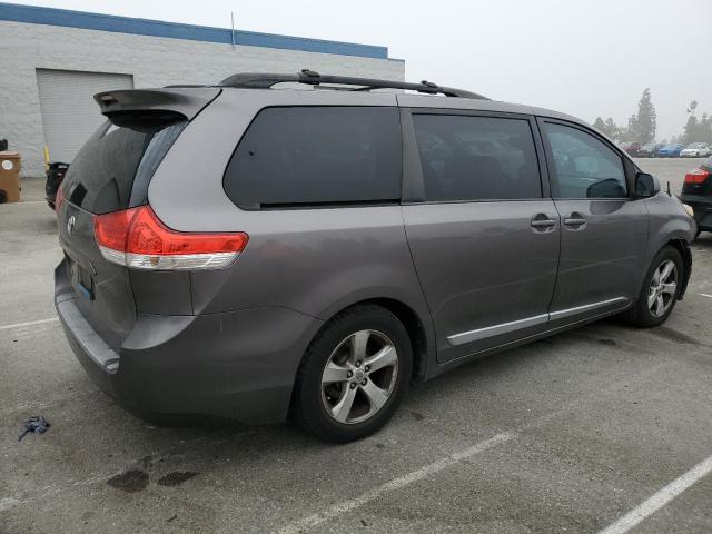 Photo 3 from auction – 2011 TOYOTA SIENNA LE with VIN 5TDKK3DCXBS097491