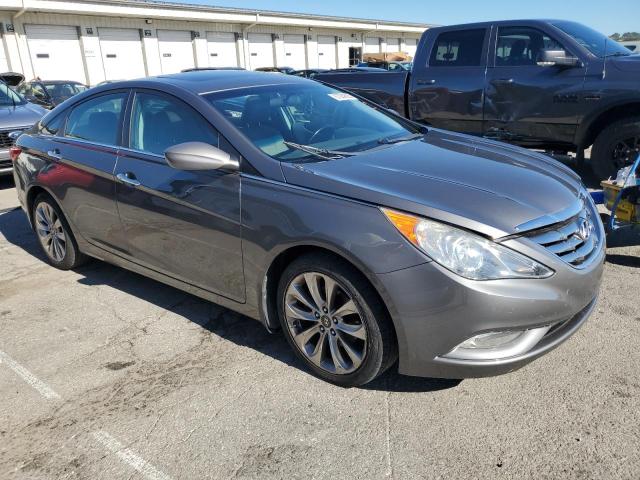 Photo 4 from auction – 2011 HYUNDAI SONATA SE with VIN 5NPEC4AC7BH124320