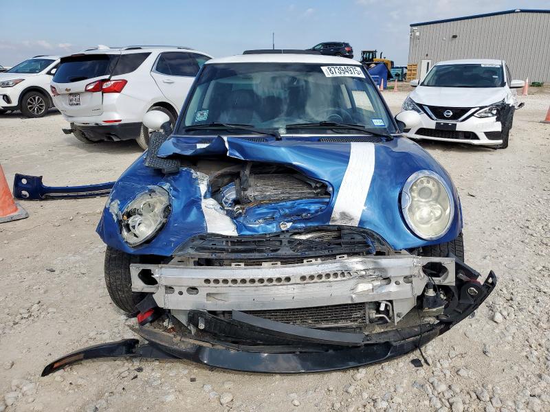 Photo 5 from auction – 2005 MINI COOPER S with VIN WMWRE33495TD93804