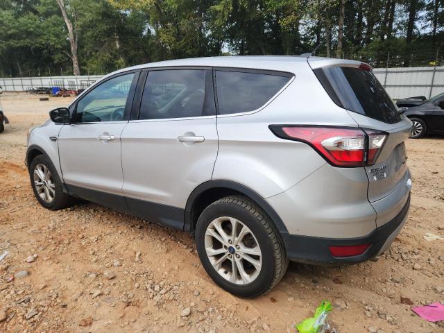 Photo 2 from auction – 2017 FORD ESCAPE SE with VIN 1FMCU9GD2HUA18921