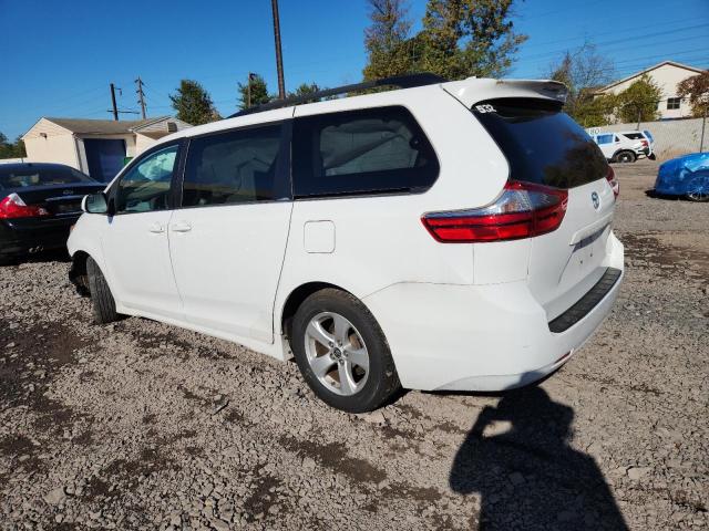 Photo 2 from auction – 2020 TOYOTA SIENNA LE with VIN 5TDKZ3DC0LS074413