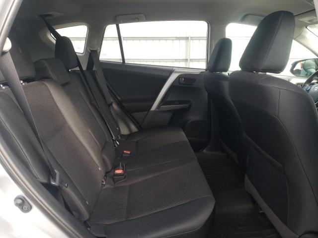 Photo 11 from auction – 2018 TOYOTA RAV4 LE with VIN 2T3BFREV7JW854447
