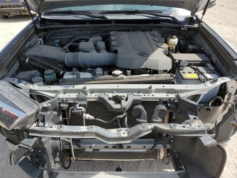 Photo 12 from auction – 2022 TOYOTA 4RUNNER SR with VIN JTEFU5JR8N5274528