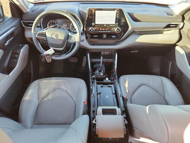 Photo 8 from auction – 2022 TOYOTA HIGHLANDER with VIN 5TDYZRAH3NS541758