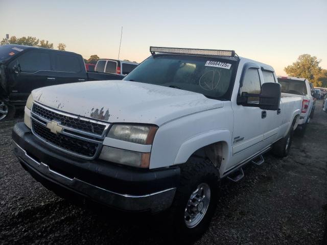 CHEVROLET SILVERADO 2006 with VIN 1GCHK23D36F221167 - Photo from auction