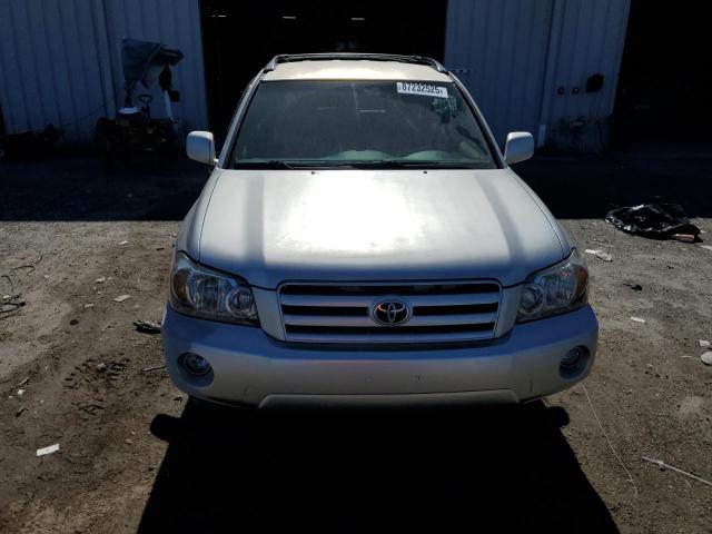 Photo 5 from auction – 2005 TOYOTA HIGHLANDER with VIN JTEGD21AX50109610
