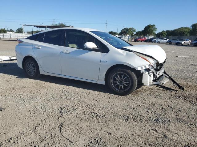 Photo 4 from auction – 2016 TOYOTA PRIUS with VIN JTDKBRFU3G3016011