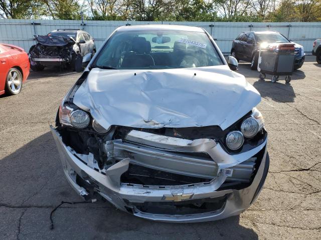 Foto 5 de la subasta – 2016 CHEVROLET SONIC con VIN 1G1JD5SH4G4181964