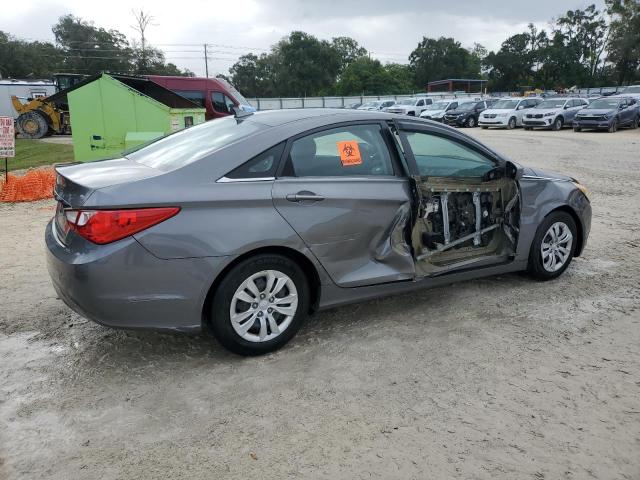 Photo 3 from auction – 2011 HYUNDAI SONATA with VIN 5NPEB4AC8BH088477