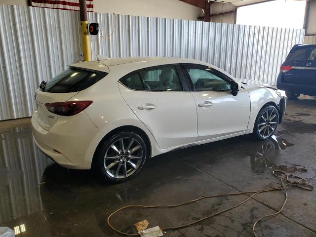 Фото 3 с аукциона – 2018 MAZDA 3 GRAND TO с VIN 3MZBN1M34JM255055