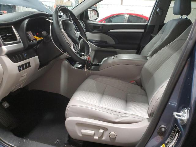 Photo 7 from auction – 2016 TOYOTA HIGHLANDER with VIN 5TDBKRFH6GS325425