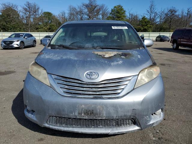 Photo 5 from auction – 2011 TOYOTA SIENNA XLE with VIN 5TDDK3DC4BS024450