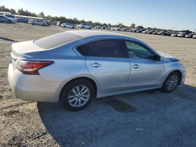 Photo 3 from auction – 2015 NISSAN ALTIMA 2.5 with VIN 1N4AL3APXFC182912
