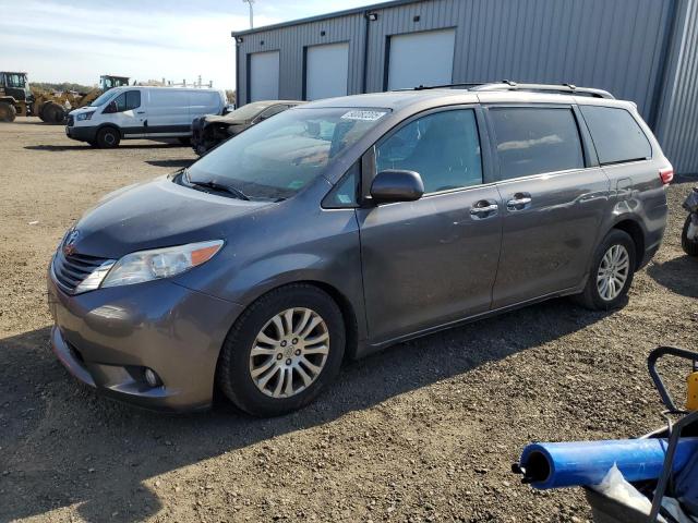 Photo 1 from auction – 2015 TOYOTA SIENNA XLE with VIN 5TDYK3DC1FS590945