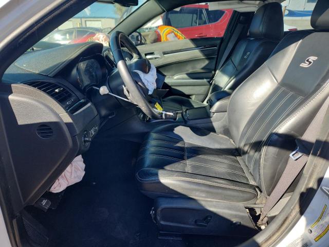 Photo 7 from auction – 2017 CHRYSLER 300 S with VIN 2C3CCABGXHH615929