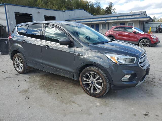 Photo 4 from auction – 2017 FORD ESCAPE SE with VIN 1FMCU9GD1HUE89314
