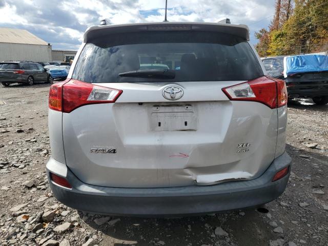 Photo 6 from auction – 2015 TOYOTA RAV4 XLE with VIN 2T3RFREV0FW366544