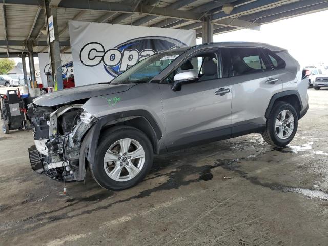 TOYOTA RAV4 XLE 2020 with VIN 2T3P1RFV3LC094167 - Photo from auction