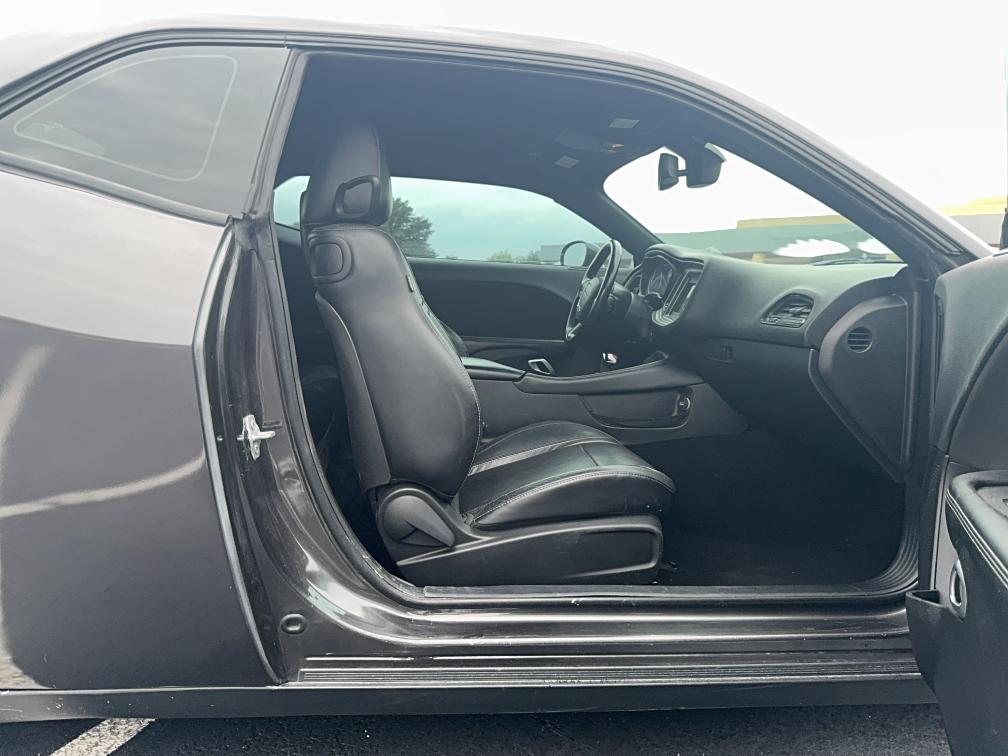 Photo 5 from auction – 2021 DODGE CHALLENGER with VIN 2C3CDZAG2MH627290