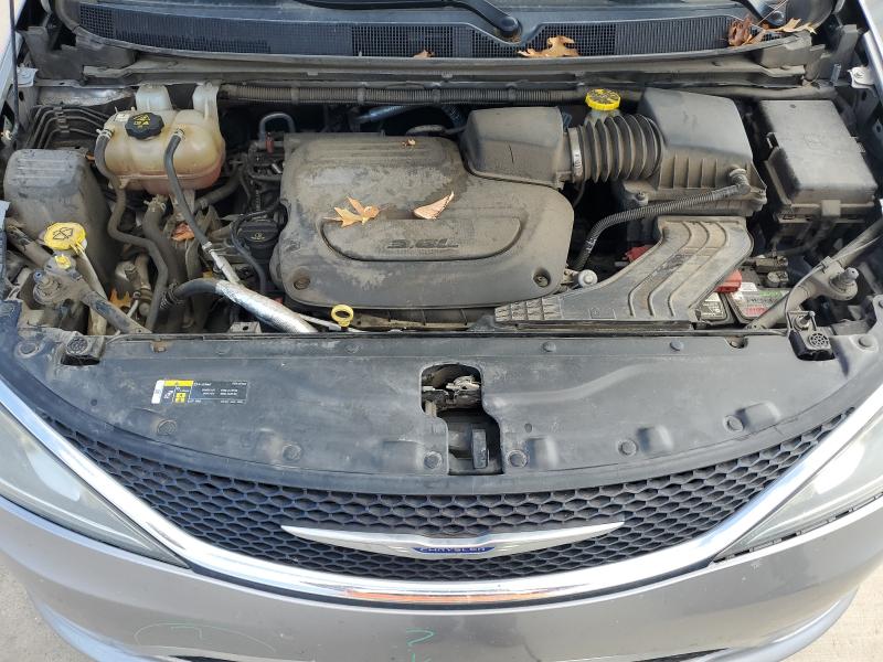Фото 12 с аукциона – 2019 CHRYSLER PACIFICA T с VIN 2C4RC1BGXKR665494