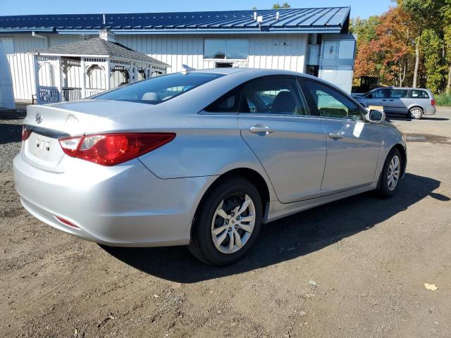 Photo 3 from auction – 2012 HYUNDAI SONATA GLS with VIN 5NPEB4AC5CH322544