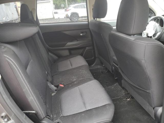 Photo 11 from auction – 2018 MITSUBISHI OUTLANDER with VIN JA4AZ3A3XJJ001652