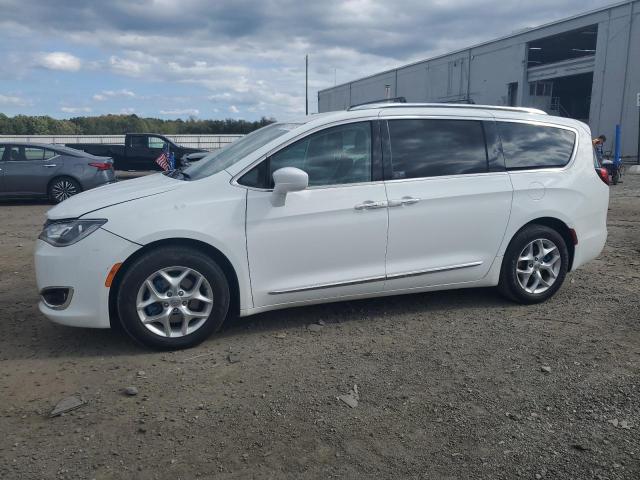 CHRYSLER PACIFICA TOURING L PLUS 2017 with VIN 2C4RC1EG0HR832627 - Photo from auction