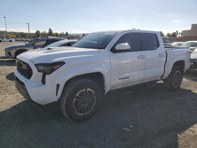 TOYOTA TACOMA DOU 2025 with VIN 3TMLB5JN9SM129305 - Photo from auction
