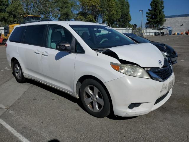 Photo 4 from auction – 2011 TOYOTA SIENNA LE with VIN 5TDKK3DC0BS129624