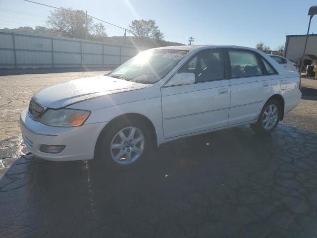 TOYOTA AVALON XL 2002 with VIN 4T1BF28B62U211140 - Photo from auction