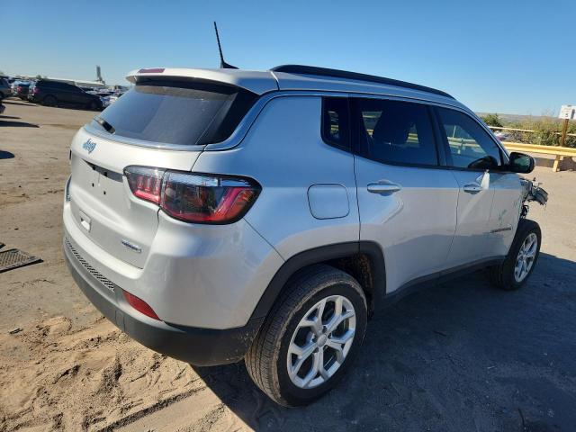 Photo 3 from auction – 2024 JEEP COMPASS LA with VIN 3C4NJDBN8RT115402