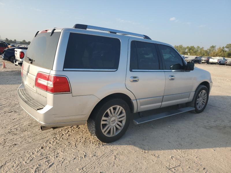 Photo 3 from auction – 2010 LINCOLN NAVIGATOR with VIN 5LMJJ2H53AEJ09482