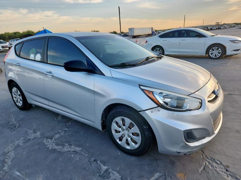 Photo 4 from auction – 2016 HYUNDAI ACCENT with VIN KMHCT5AE0GU237579