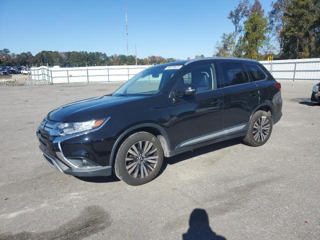 MITSUBISHI OUTLANDER 2019 with VIN JA4AZ3A34KJ001583 - Photo from auction