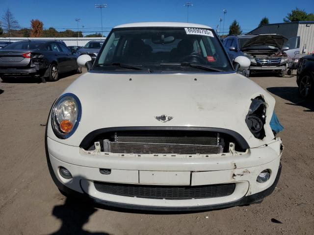 Photo 5 from auction – 2009 MINI COOPER with VIN WMWMF33589TW77993