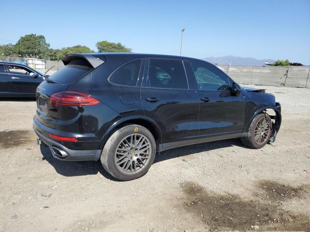 Photo 3 from auction – 2017 PORSCHE CAYENNE with VIN WP1AA2A24HKA80463