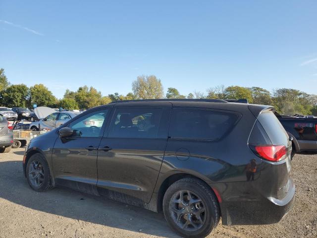 Photo 2 from auction – 2018 CHRYSLER PACIFICA T with VIN 2C4RC1BG7JR362252