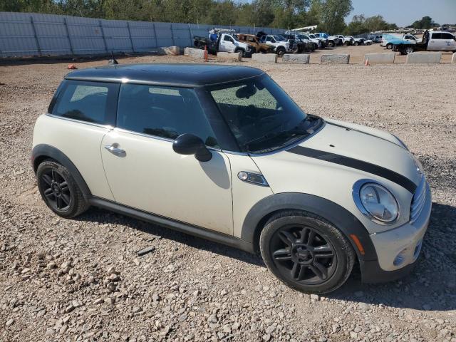 Photo 4 from auction – 2013 MINI COOPER with VIN WMWSU3C55DT688326
