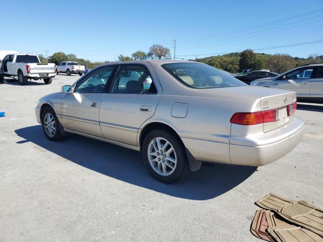 Photo 2 from auction – 2000 TOYOTA CAMRY LE with VIN 4T1BF28K9YU951323