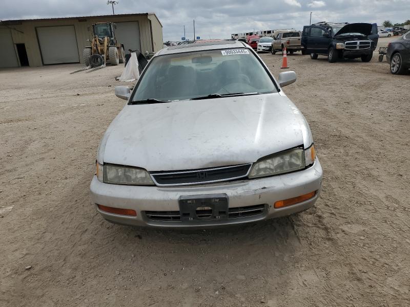 Photo 5 from auction – 1997 HONDA ACCORD SE with VIN 1HGCD5601VA238562