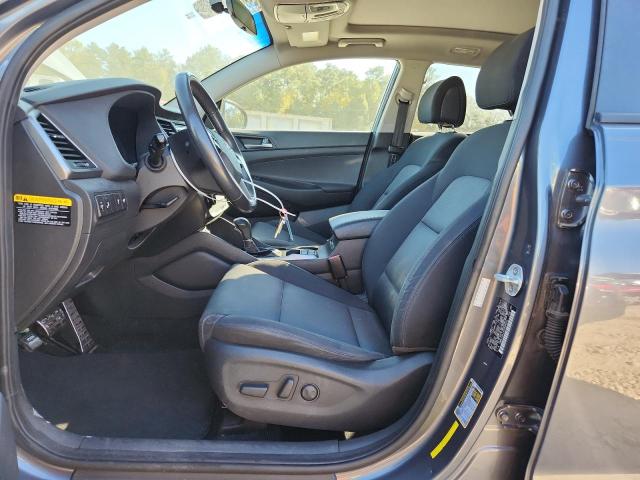 Photo 7 from auction – 2017 HYUNDAI TUCSON LIM with VIN KM8J33A2XHU504553