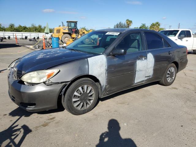 Photo 1 from auction – 2002 TOYOTA CAMRY LE with VIN JTDBE32K720064999